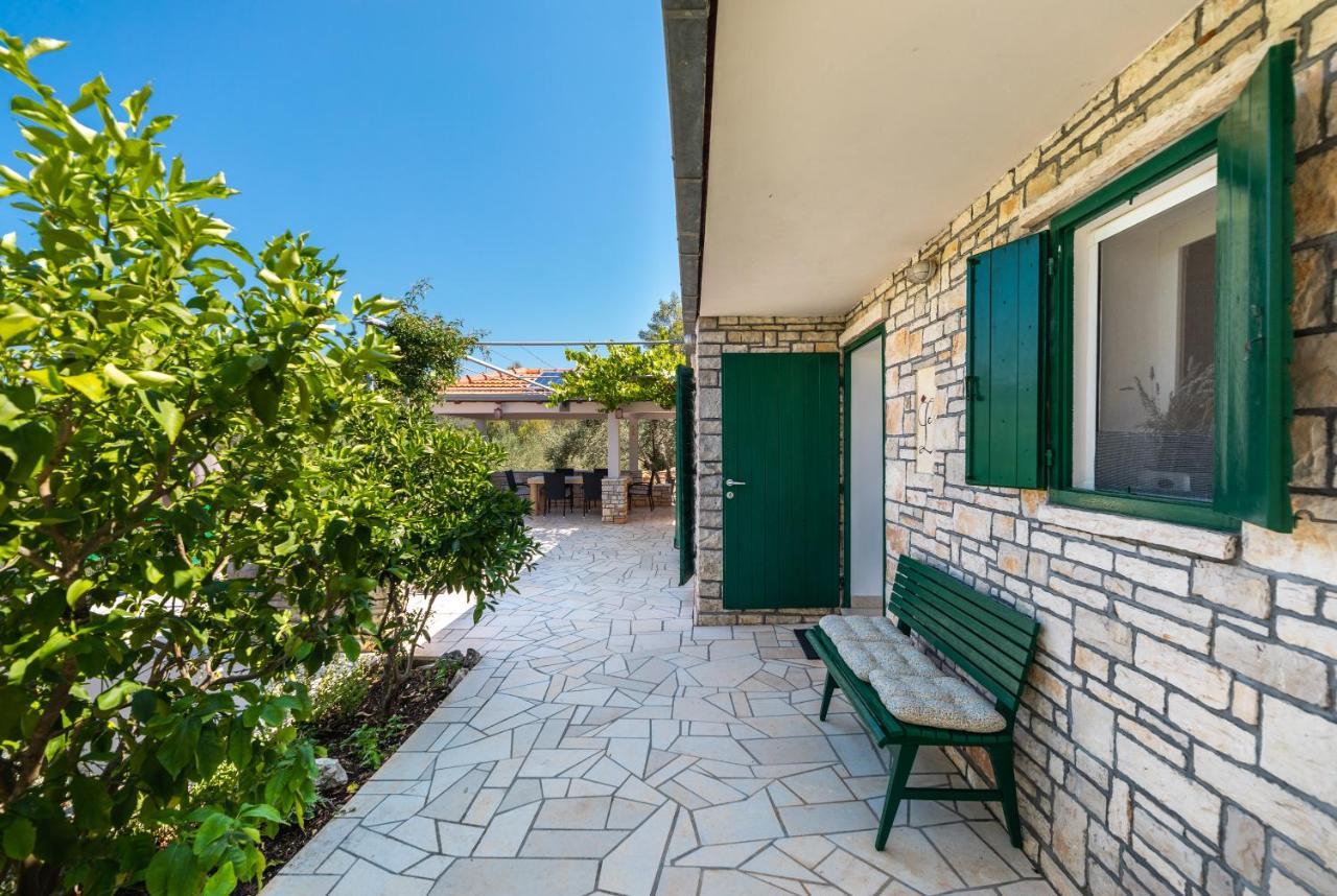 Holiday Home Liberan Vela Luka Εξωτερικό φωτογραφία
